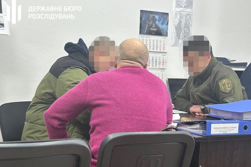 “Бойові” за ремонт будинку: перед судом постане командир взводу