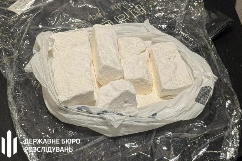 На Львівщині затримали торговців кокаїном