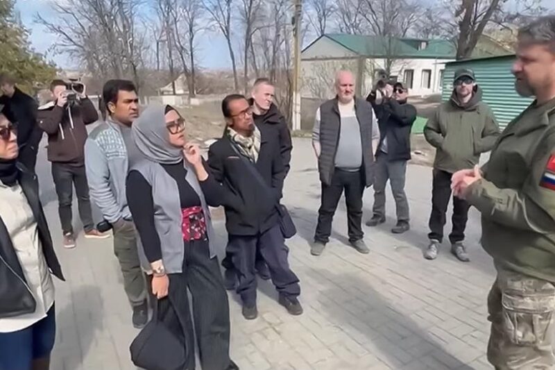 Росіяни влаштували іноземним “блогерам” тур по ЗАЕС – Центр нацспротиву