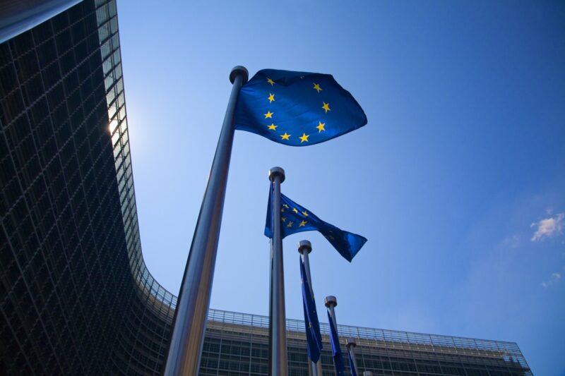 В Єврокомісії прокоментували угорське опитування щодо членства України