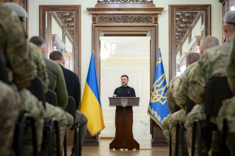 Зеленський нагородив співробітників СБУ