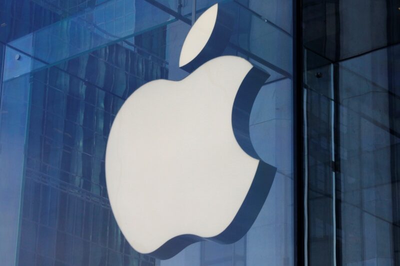 Apple перевезла 600 тонн iPhone з Індії до США через мита Трампа – ЗМІ