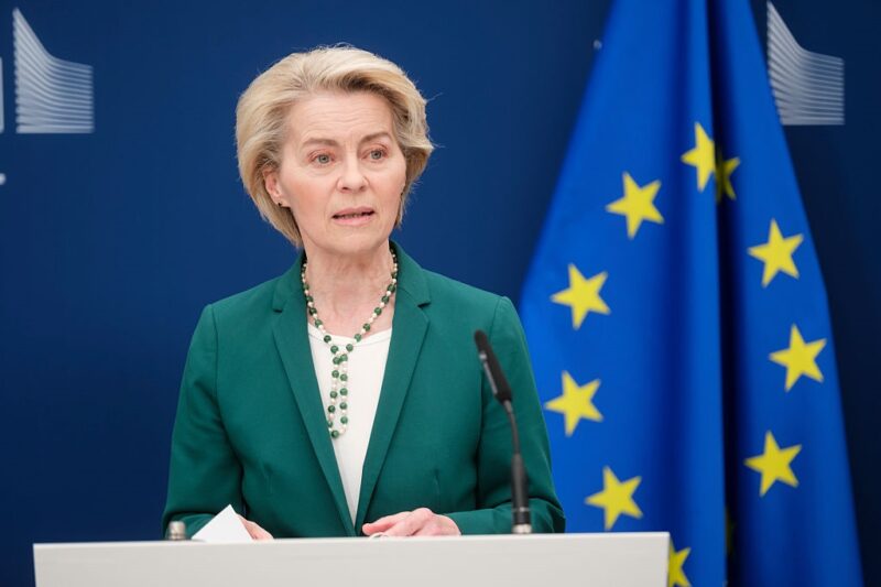 Фон дер Ляєн: Китай має сприяти припиненню війни в Україні
