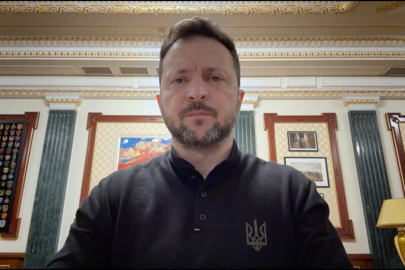 [жестова мова] Мир приходить у тиші. Звернення Володимира Зеленського 21.04.2025