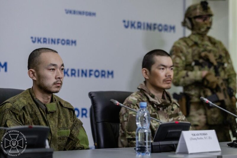 Китай відповів на прохання полонених про обмін