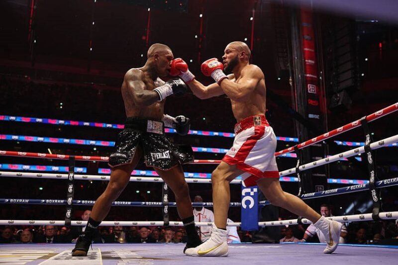 Кріс Юбенк-молодший та Конор Бенн знову зустрінуться на ринзі