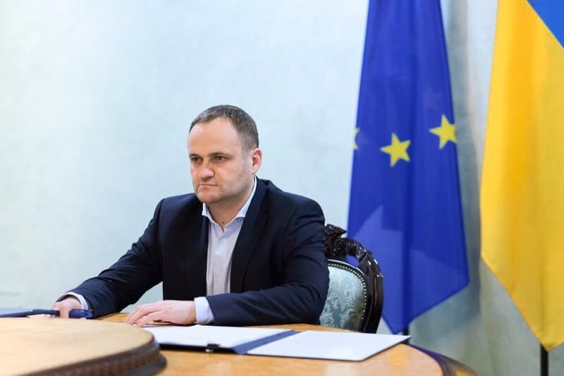 Кулеба прокоментував продовження “транспортного безвіза” з ЄС
