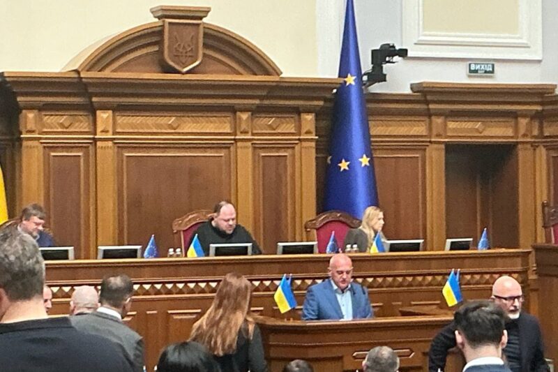 Новий нардеп від Слуги народу склав присягу у Раді