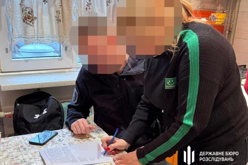 Правоохоронниця з Одещини перевозила ухилянтів за кордон на власному авто