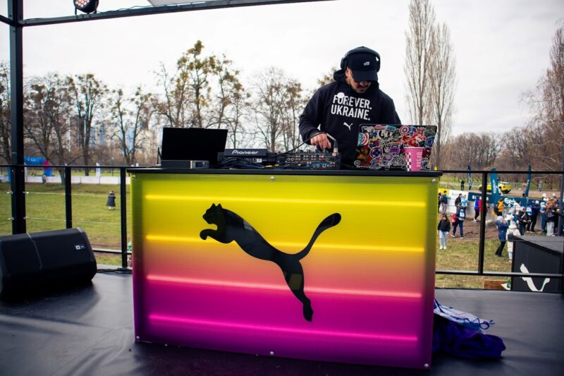 PUMA UKRAINE разом з RUN UKRAINE офіційно відкрили біговий сезон 2025 на “Десятці Незламності” та “Київському півмарафоні Незламності”