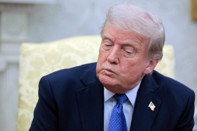 Трамп: Через повагу до мене Путін не буде захоплювати усю Україну