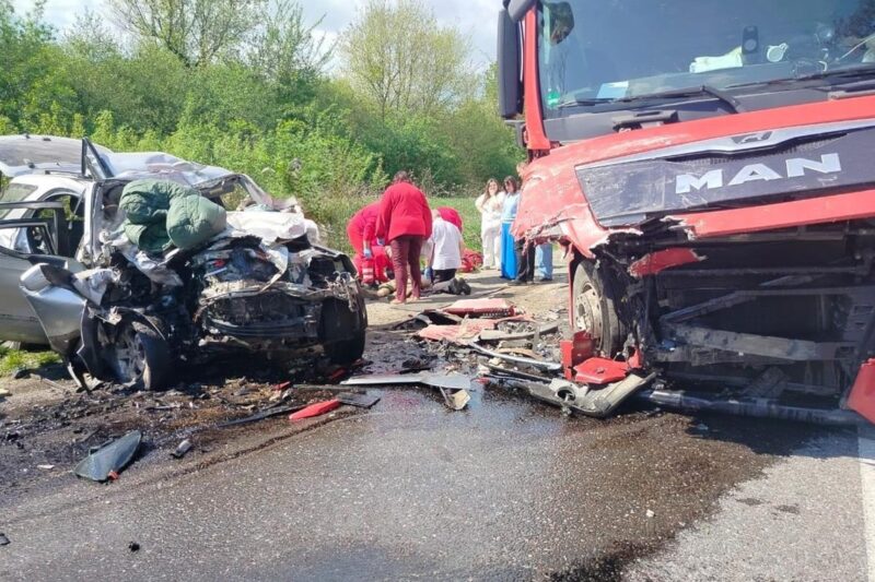 У Львівській області троє чоловіків загинули в ДТП
