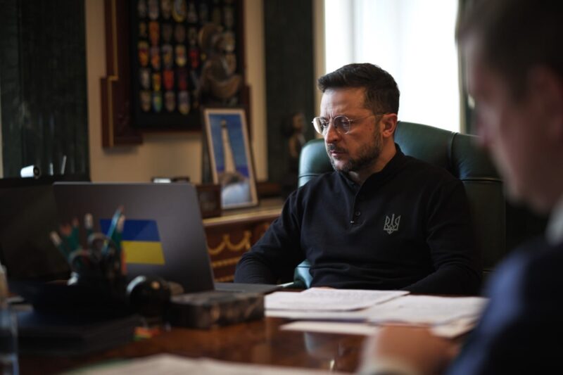Україна, Британія, Франція та США проведуть зустріч у Лондоні – Зеленський