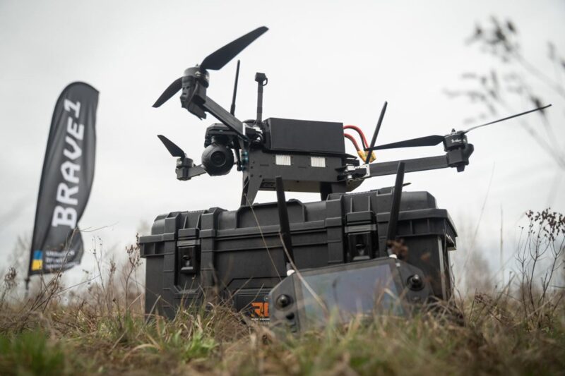 Українські розробники протестували FPV-бомбери