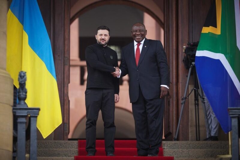 Зеленський провів зустріч з президентом ПАР