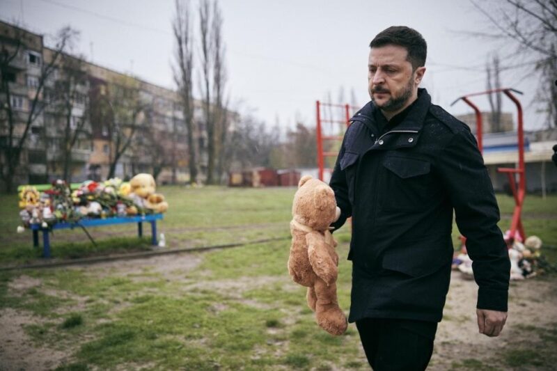 Зеленський ушанував пам’ять жертв у Кривому Розі