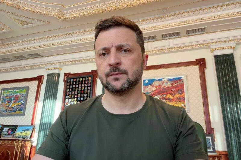 Очікую, хто прибуде від Росії, і тоді буду визначати, які кроки варто робити Україні