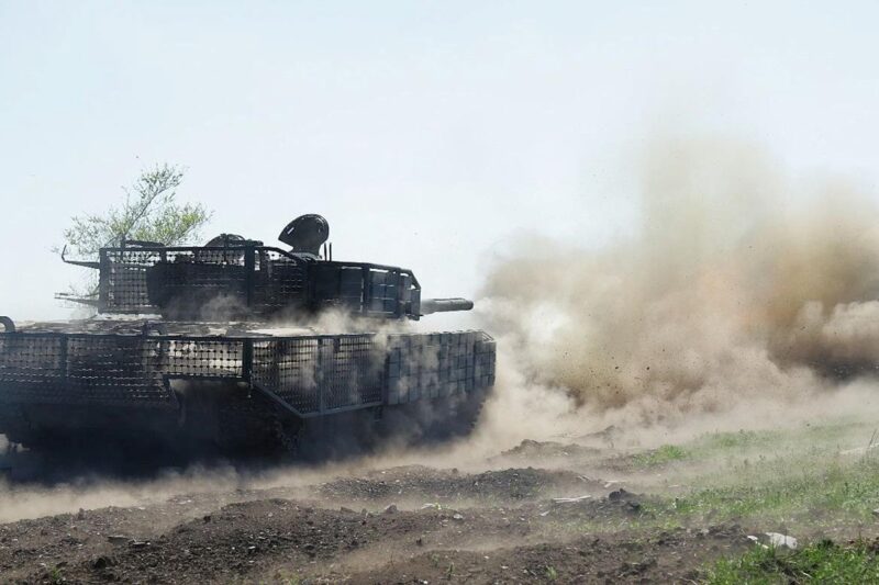 Армія РФ веде наступ на 10 напрямках – Генштаб