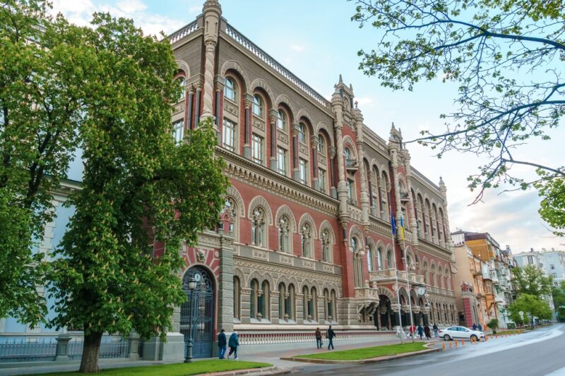 Держборг України наблизився до 180 млрд доларів