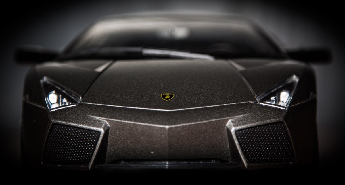 Новини бізнесу - Гібриди принесли Lamborghini майже €900 млн за квартал