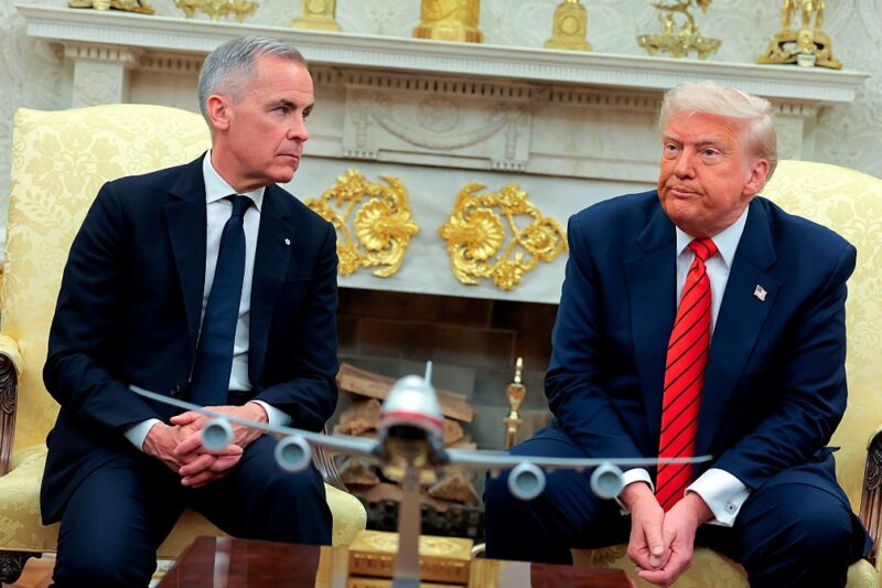 Карні відповів на плани Трампа “приєднати” Канаду до США