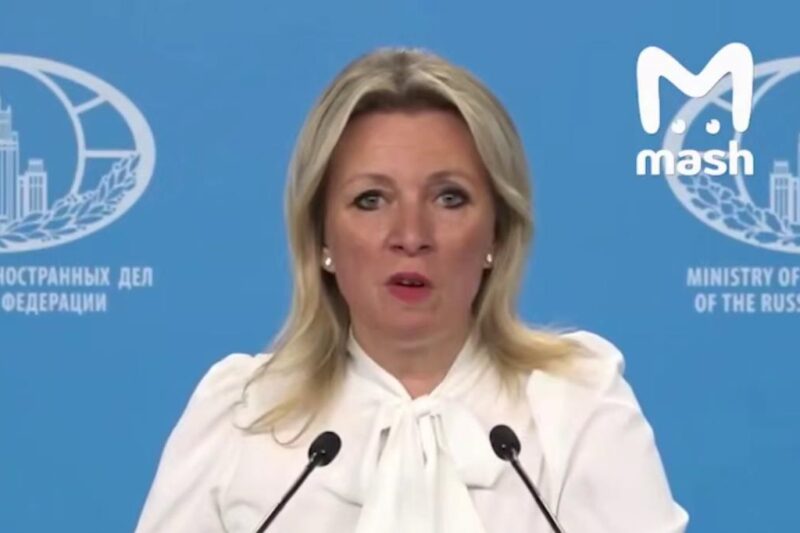 МЗС відповіло на випади Захарової на адресу Зеленського