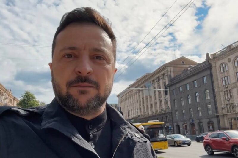 “Ніколи знову”: Зеленський звернувся до українців
