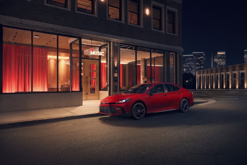 Нове покоління Toyota Camry отримало спецверсію