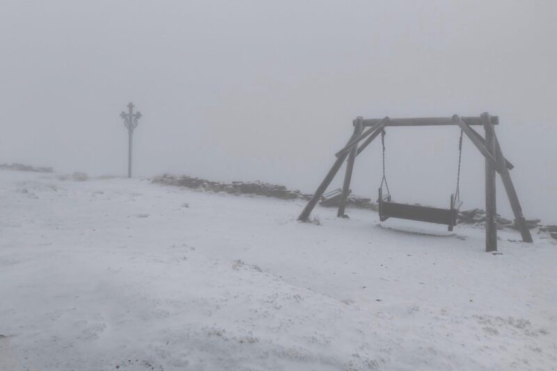 У Карпатах насипало снігу і вдарив мороз