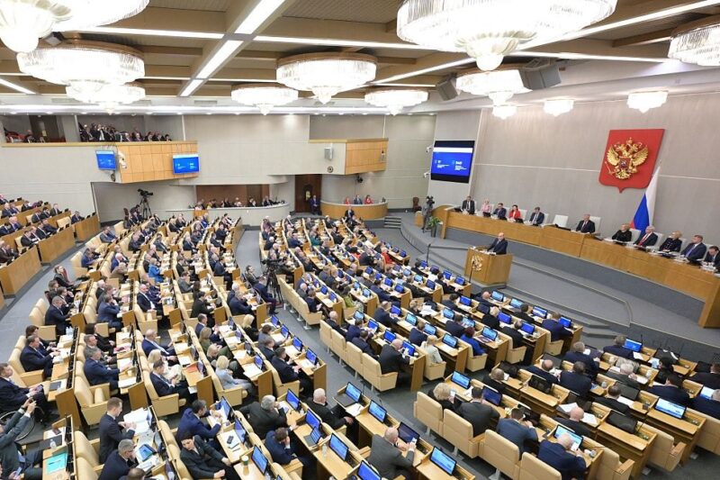 У Росії схвалили збільшення дефіциту держбюджету утричі