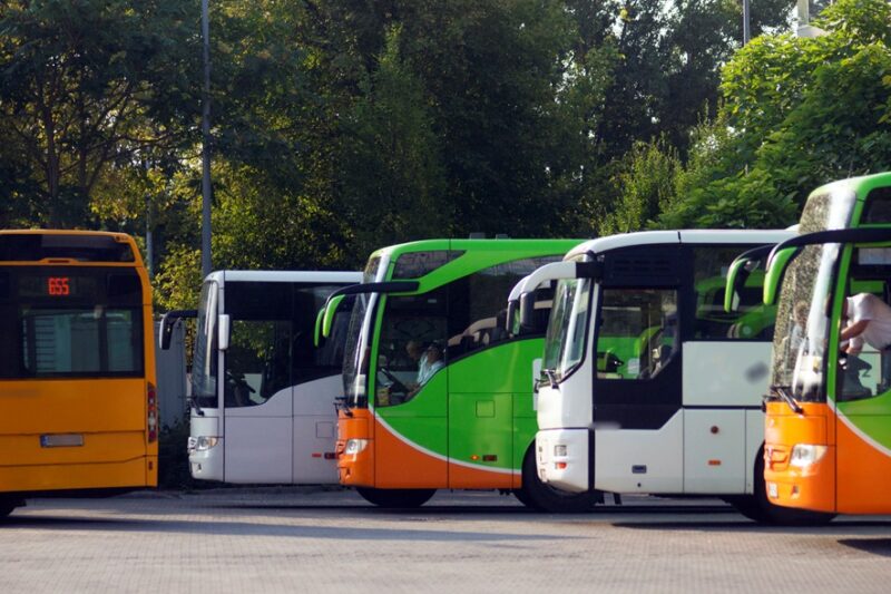 Україна імпортувала автобусів на $13 млн з початку року