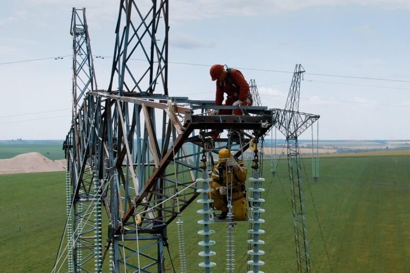 В Україні знеструмлено десятки населених пунктів