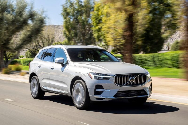 Volvo відкликає понад 413 тисяч авто в США через несправність камер