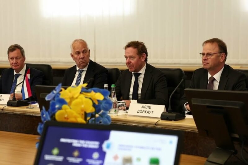 Ігор Клименко зустрівся з Міністром юстиції та безпеки Нідерландів Девідом Ван Вейлом