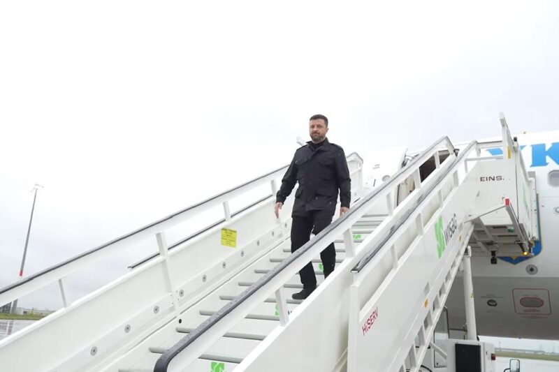 Зеленський прибув з візитом у Берлін