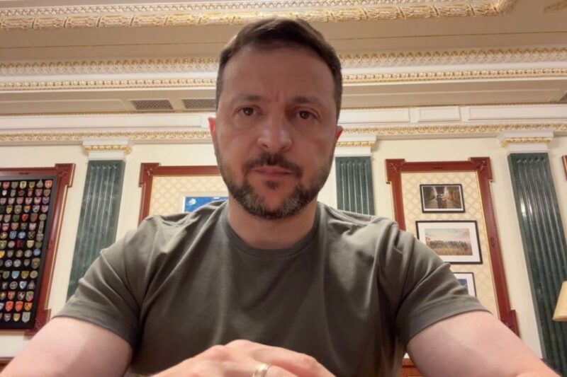 Зеленський про “тишу”: потрібні такі ж кроки РФ