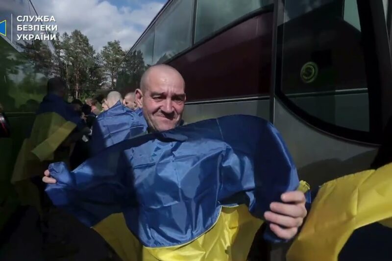 СБУ показала ексклюзивне відео обміну полоненими 26 червня