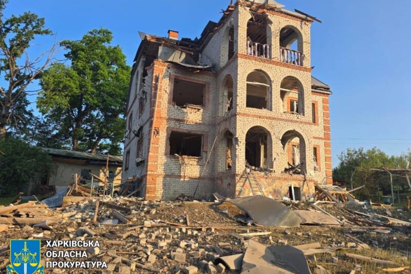 Авіаудар по Куп’янську: зруйновано 80 будинків