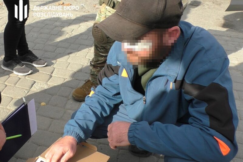 Дезертир отримав 15 років за “злив” даних про ЗСУ
