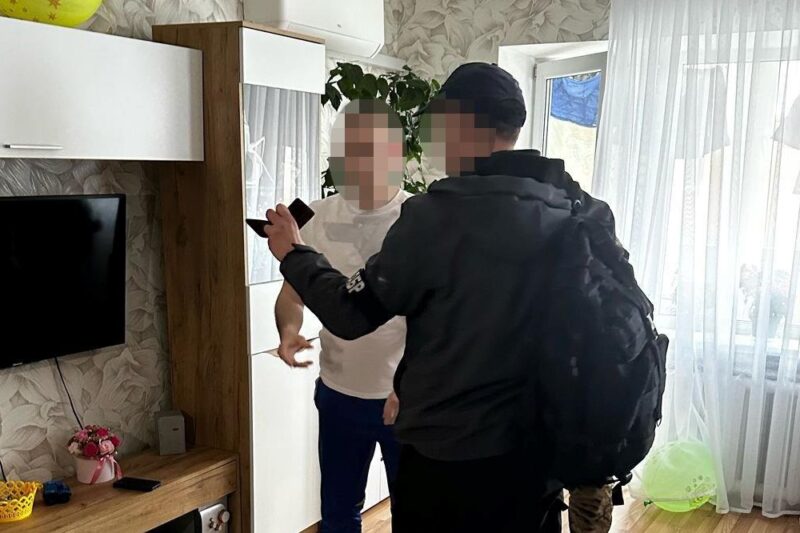 На Житомирщині керівники установ виконання покарань вимагали хабарі
