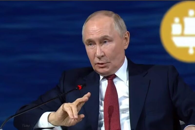 Путін заявив, що “вся Україна наша”