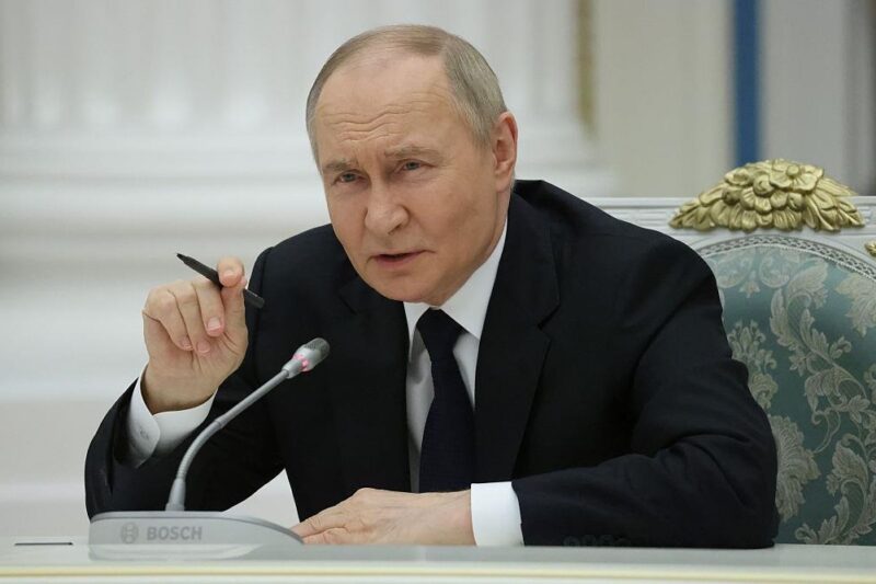 Путін знайшов причину не зустрічатися з Зеленським