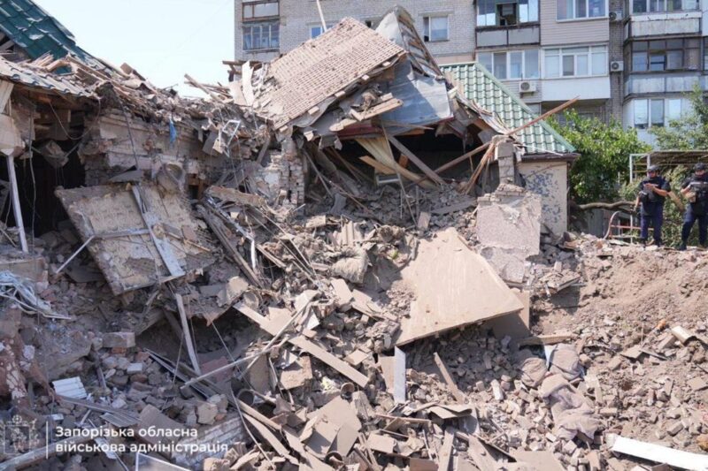 Росіяни скинули КАБи на Запоріжжя, є поранені