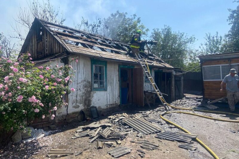 Росіяни вдарили з РСЗВ по Харківщині, є загиблі