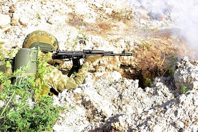 Росіяни зупинені на Сумщині – Зеленський