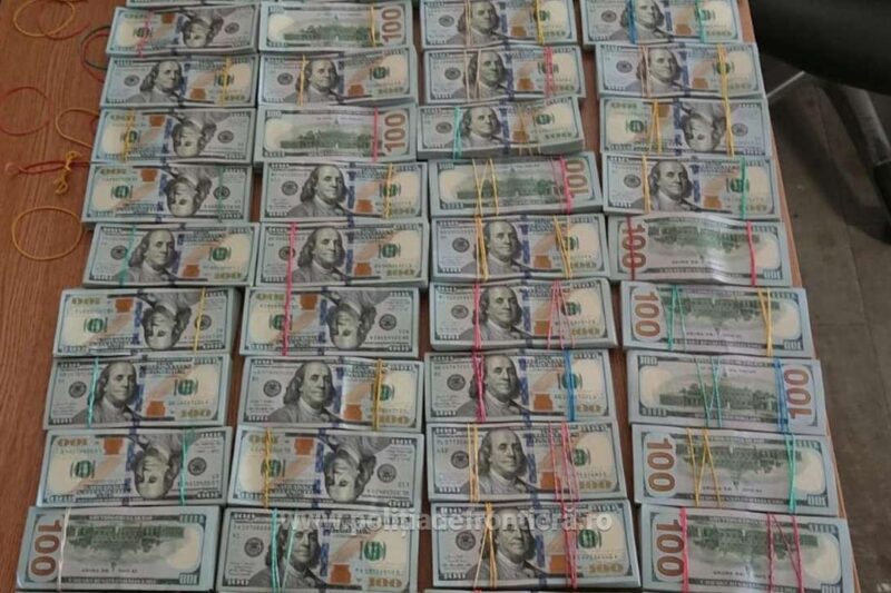Румунські митники вилучили у подружжя з України $1,4 млн готівки