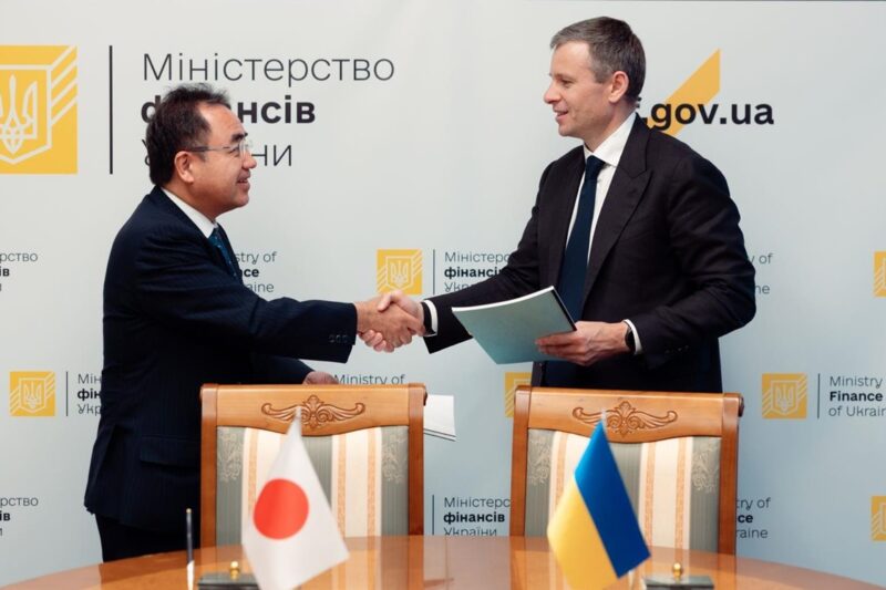 Україна і Японія затвердили угоду на $3 млрд
