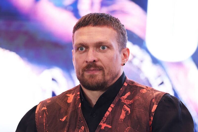 Усик розповів, що його надихає у професійному спорті
