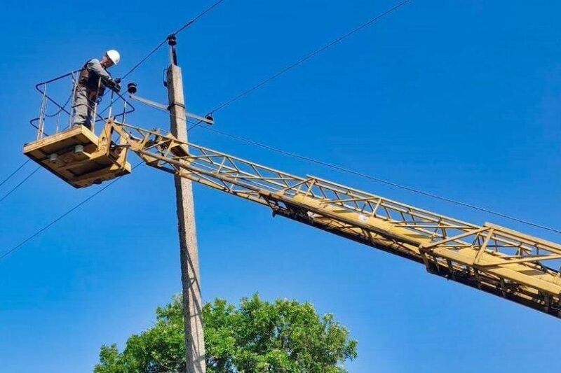 В Україні відключення світла у чотирьох областях