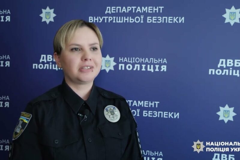 У столиці Нацполіція затримала зловмисника, який обіцяв звільнити чоловіка з в’язниці